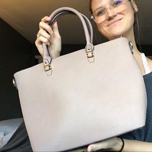 VEGAN LEATHER - QUALITY PURSE